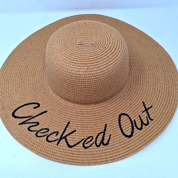 NWOT Checked Out Floppy Beach Hat - Picture 1 of 8